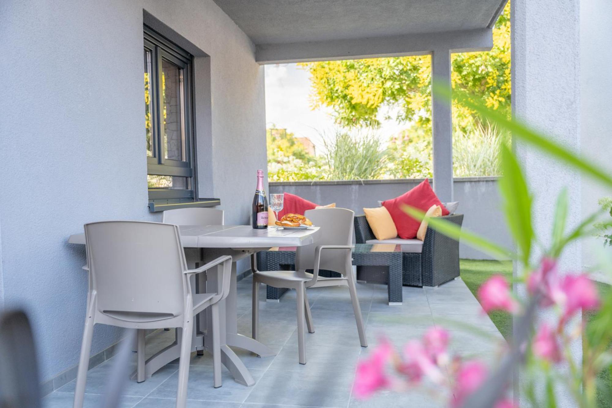 Le Refuge Des Sorciers Apartment Horbourg Luaran gambar